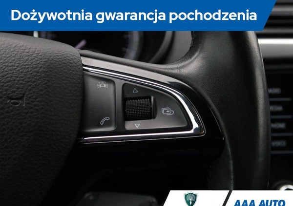 Skoda Octavia cena 53000 przebieg: 159126, rok produkcji 2017 z Brzesko małe 352